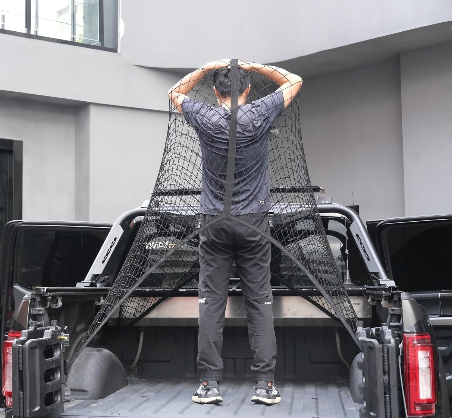 Highly Elastic Cargo Net, Simple Truck Bed Cargo Mesh Organizer, Suitable for Daily Light Loads of Trucks, 4'X4' Stretches to 7'X7' (Single Layer)